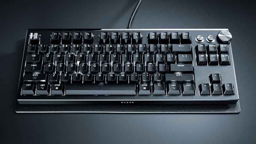 Razer Launches New Premium Huntsman Mechanical Keyboard