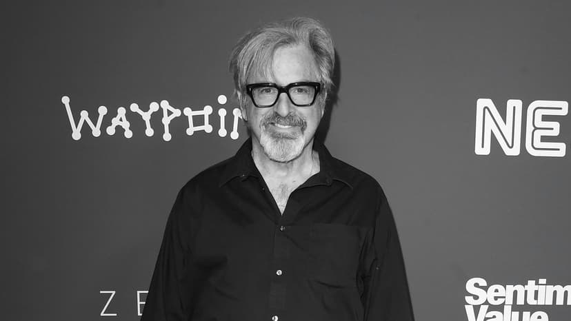 Robert Carradine, Lizzie McGuire and Revenge of the Nerds Star, Dies at Age 71