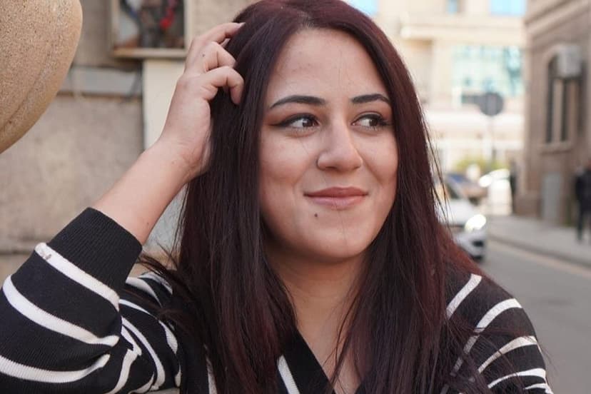 
										 Azerbaijani journalist ends hunger strike after jail retracts meeting restrictions 
									