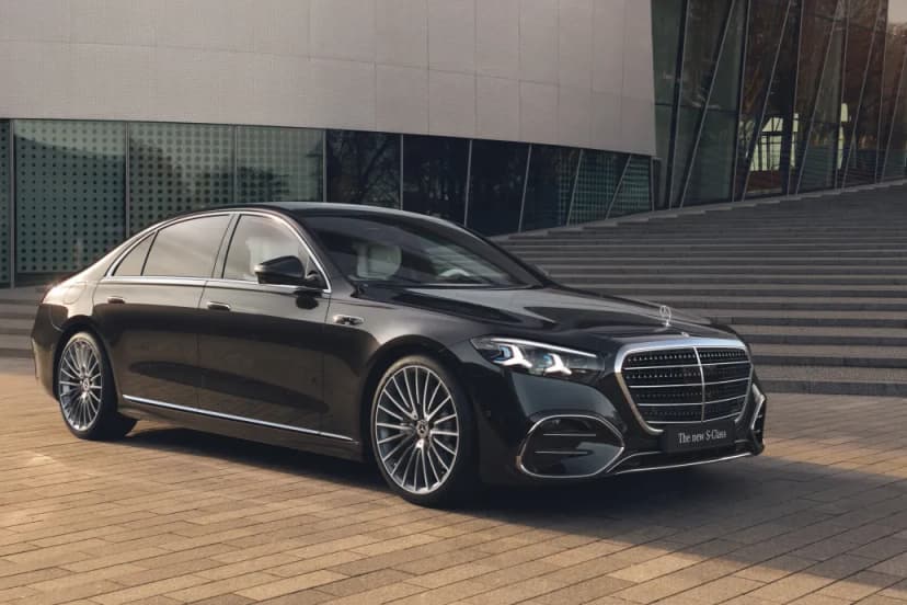 Mercedes-Benz Profit Halves Amid Sales Decline, Company Pursues Multi-Fuel Strategy