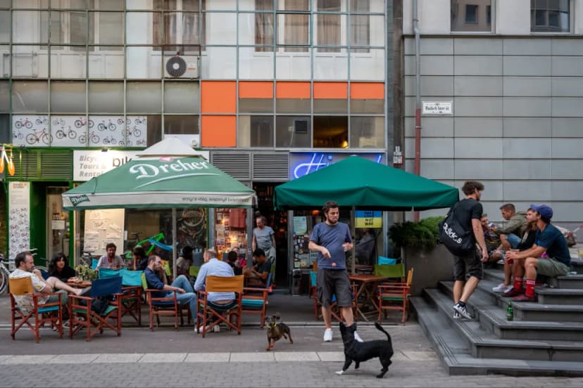New Rule in Budapest's Party District Creates Uncertainty for Outdoor Terraces