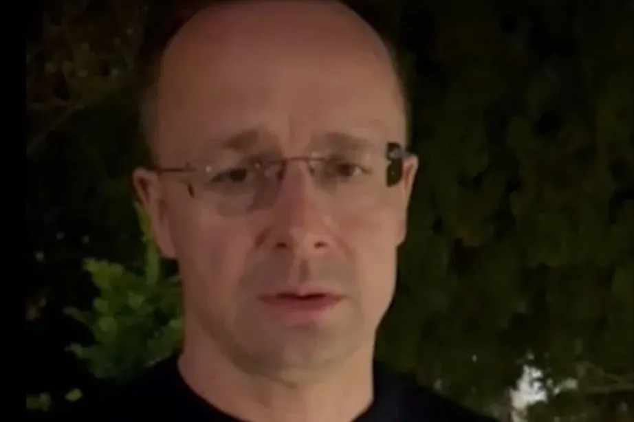 Hungarian Foreign Minister Szijjártó on Consular Protection in Dubai Amid Airspace Closure