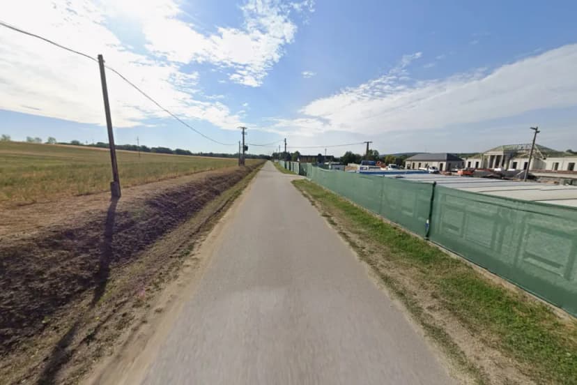 Hungarian Politician Lőrinc Mészáros Buys More Land Near Luxury Apartments