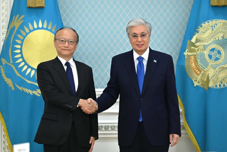 Kazakhstan and ADB Sign $5.5 Billion Investment Program, Discuss Strategic Cooperation