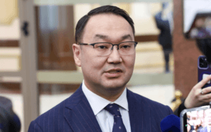 Kazakh Diplomats Remain in Middle East to Assist Citizens
