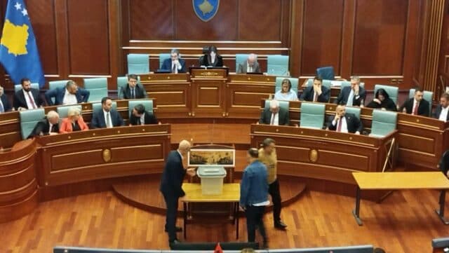 Kosovo Parliament Fails to Elect President, Deepening Political Crisis