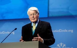 Former Icelandic President Ólafur Ragnar Grímsson mocks Von der Leyen and EU