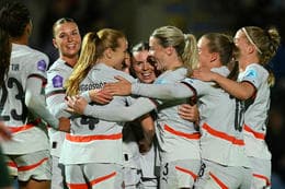 Spánn – Ísland kl. 18, bein lýsing