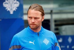 Birkir Bjarnason Posts Photo with Pep Guardiola on Instagram