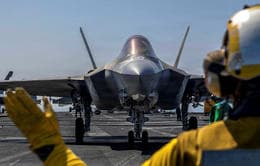 United States begins withdrawal from Syria and shifts military pressure towards Iran