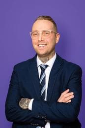 Unnar Þór Sæmundsson Runs for Pirate Party Primary After Abuse Disclosure