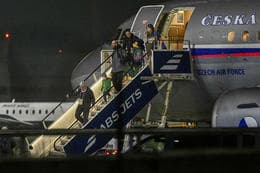 18 Íslendingar óska eftir flugsætum 