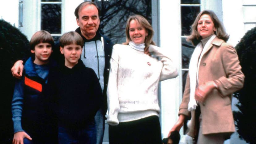 New Book Reviews: 'Bonfire of the Murdochs' and 'The Typewriter and the Guillotine'