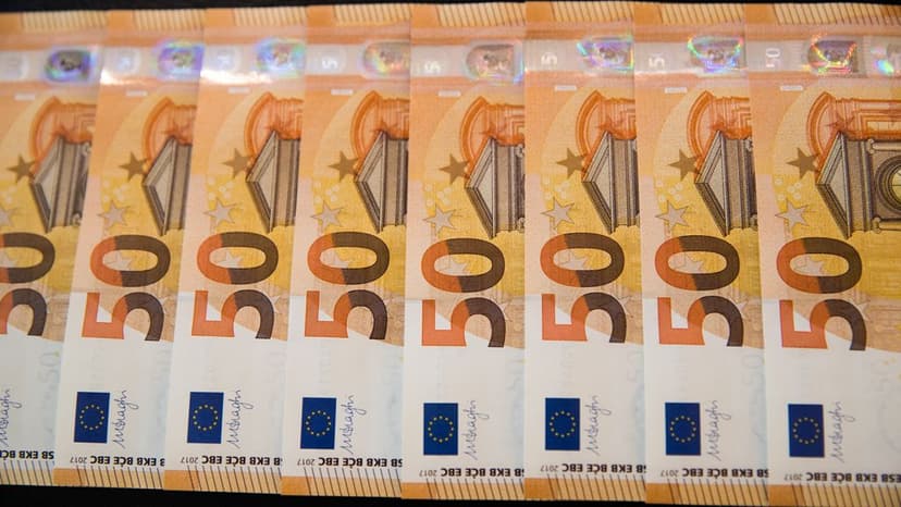 Counterfeit Money in Eurozone Reaches Historic Low, Dutch Central Bank Reports Decline
