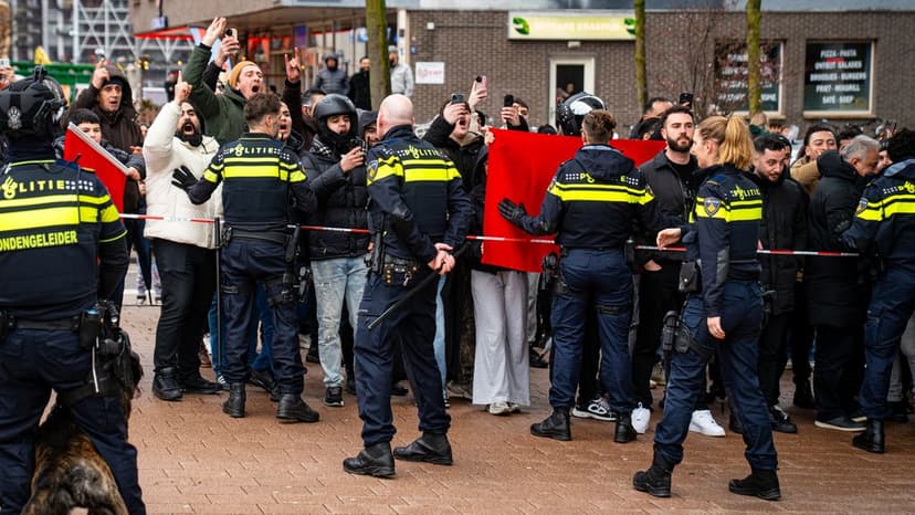 Turkish Navy Ships Cause Unrest in Rotterdam Amid Kurdish Protests