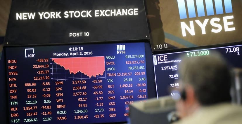 US stocks cut losses after Trump announces steps to safeguard Hormuz Strait