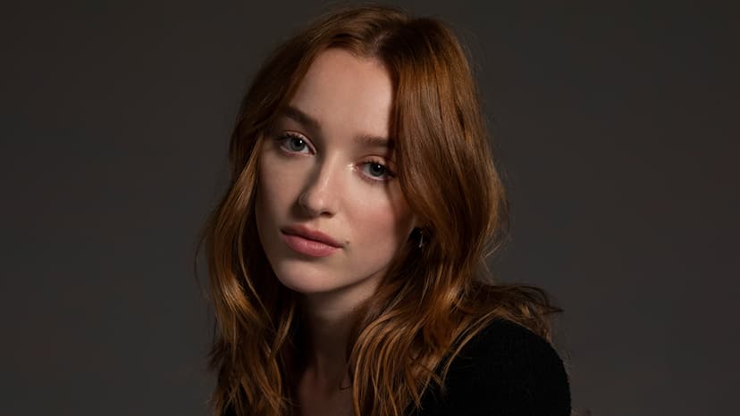 Phoebe Dynevor Cast in 'Beach Read' Adaptation