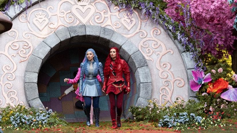 'Descendants: Wicked Wonderland' Teaser Reveals New Villain Maddox Hatter