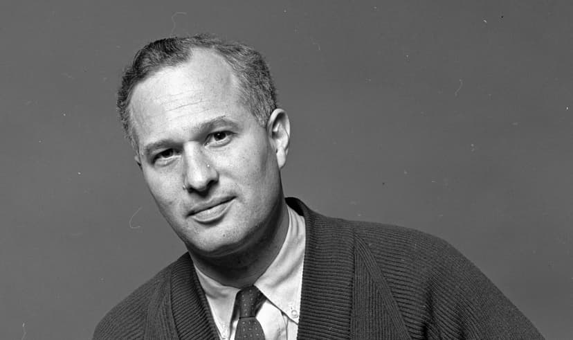 David Hays, Broadway Designer and National Theater of the Deaf Co-Founder, Dies at 95