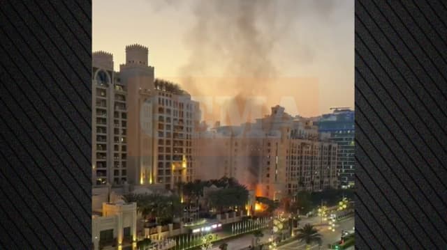 Panic in Dubai: Explosions from missile interceptions over Palm Jumeirah, shocking testimonies from Greeks