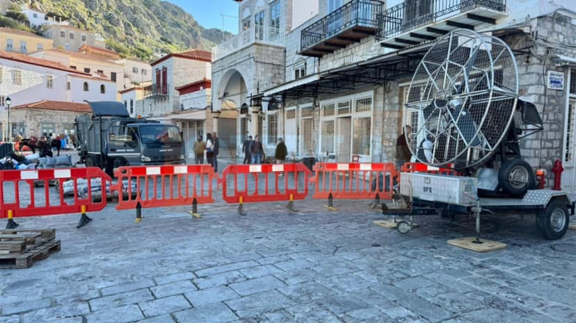 “Lockdown” at the port of Hydra: All shops to close for filming of the movie starring Brad Pitt