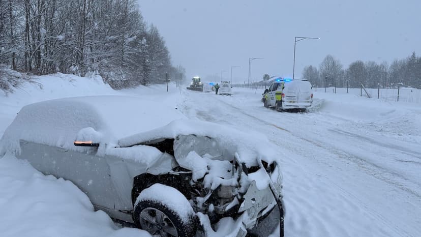 Police Warn of Dangerous Driving Conditions on E6 After Accident