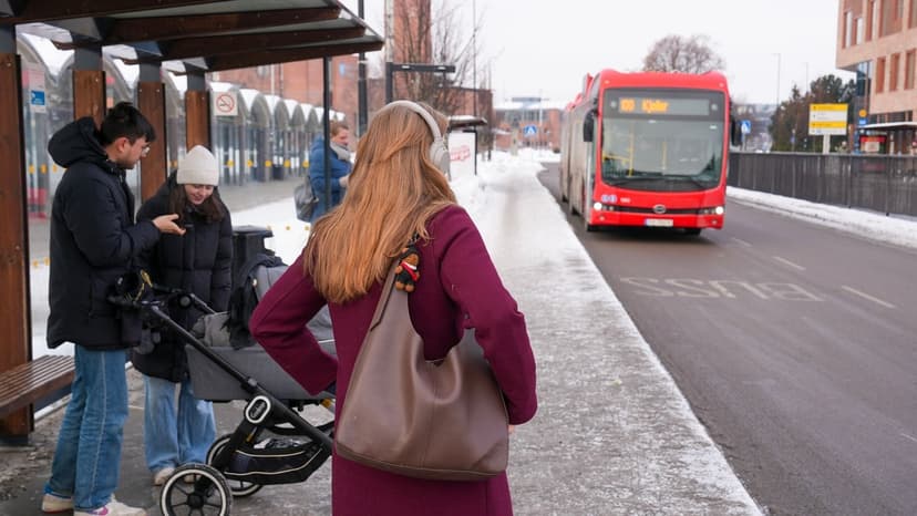 Norwegian Conservatives Backtrack on Public Transport Promises