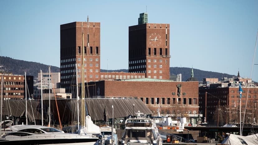 Controversy Over Displaying Munch Art in Oslo City Hall