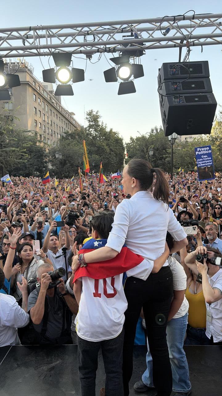 Maria Corina Machado Holds Massive Rally with Venezuelans in Chile