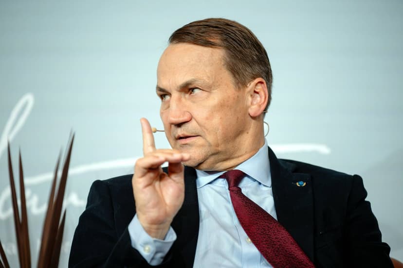 „UE sau Rusia?”. Varșovia spune că războiul din Ucraina va stabili „al treilea pilon” al ordinii globale