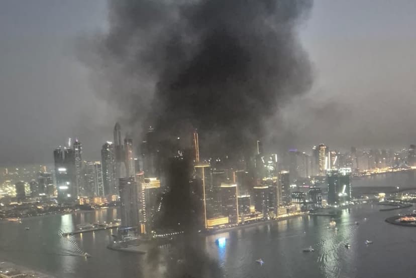 FOTO Un român, martor al exploziei de la hotelul din Dubai. Ce i-a atras atenția / „Stau la etajul 15 al unui hotel și văd că lumea se plimbă”