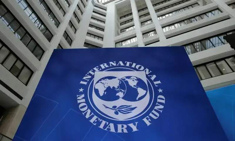 IMF Mission Begins Talks with Pakistan on Loan Programs