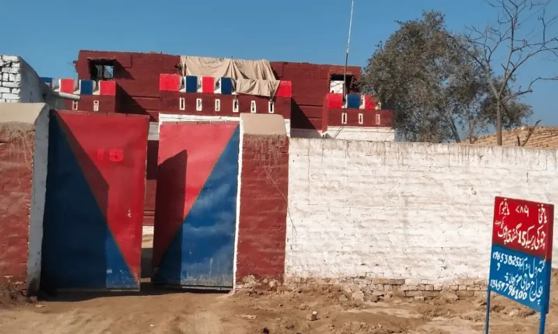 Civilian killed, cop injured as armed men open fire on police in KP’s Lakki Marwat