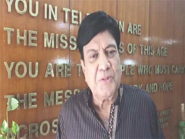 Veteran actor Shujaat Hashmi passes away in Lahore