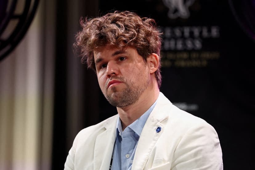 Magnus Carlsen Wins Inaugural FIDE Freestyle World Chess Title