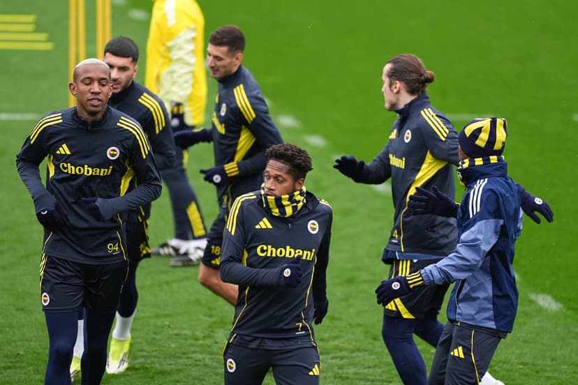 Fenerbahçe to Face Nottingham Forest in Europa League Playoff