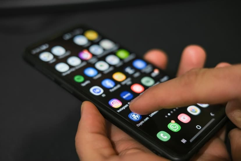 Social Media Overuse Harms Mental Health in Türkiye, Study Finds