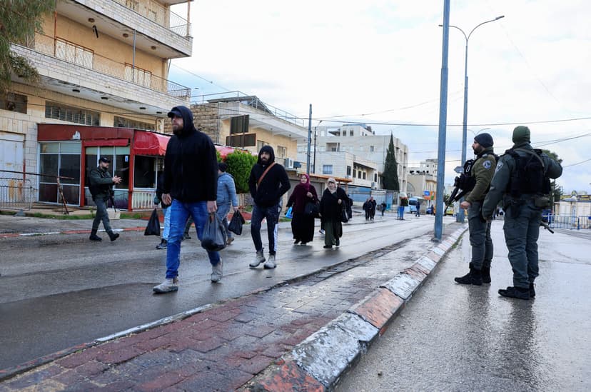 Majority of Americans Support Palestinian Statehood, Survey Shows