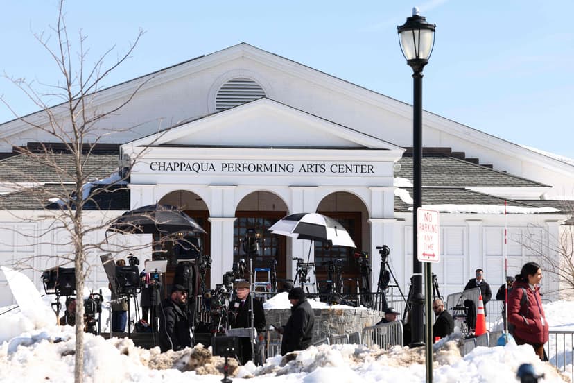 Bill Clinton Denies Knowledge of Jeffrey Epstein's Crimes to Congress