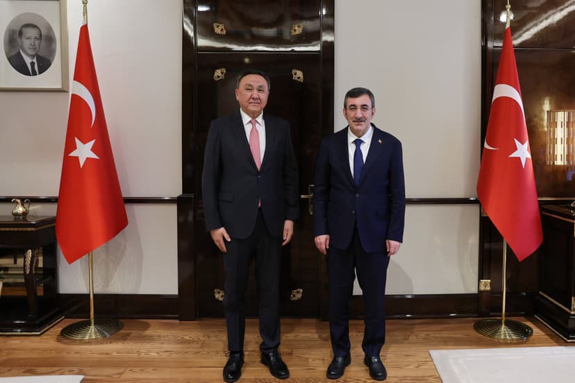 Turkish Vice President Meets OTS Chief, Emphasizes Turkic World Unity