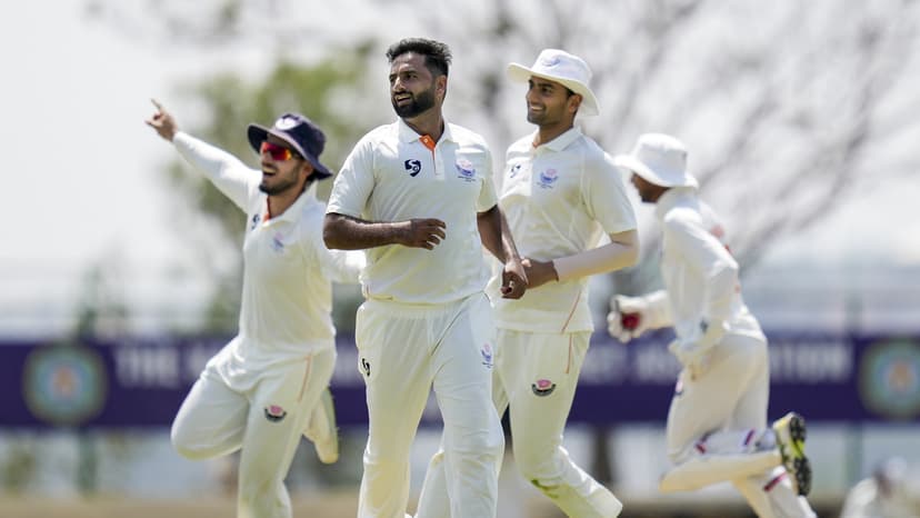 Ranji Trophy Final: Auqib Nabi dismantles Karnataka’s Test top order to put Jammu & Kashmir on the brink of history