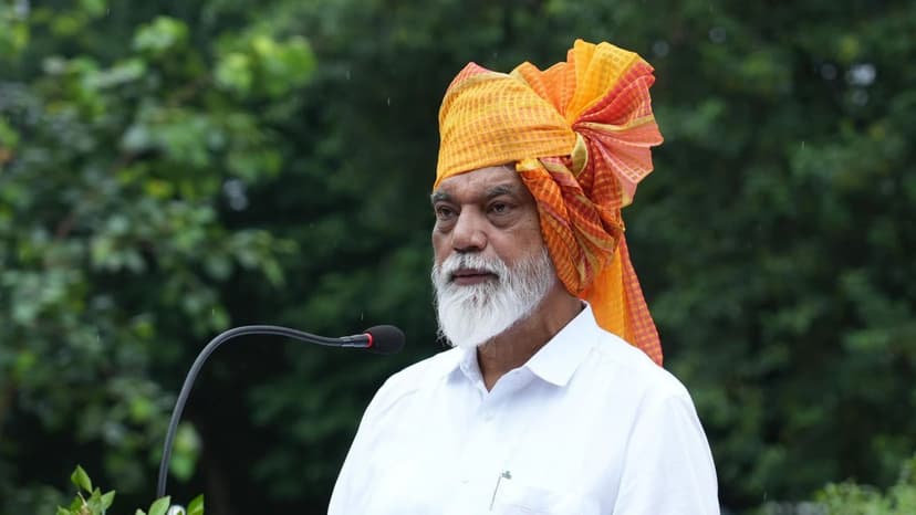 Minister Dada Bhuse Withdraws Defamation Case Against Sanjay Raut