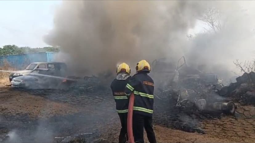 Fire at Pune's Land Records Department Guts 50 Vehicles