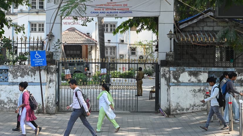 Mumbai Hospital Makes IVF Accessible at ₹40,000, Performs First State-Run Embryo Transfer