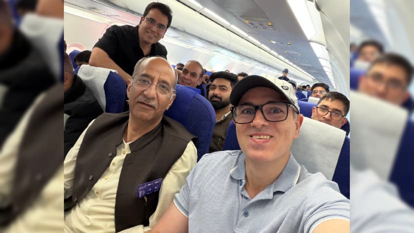 J&K CM Omar Abdullah flies to Hubbali to watch team in Ranji Trophy final, as visitors eye historic win