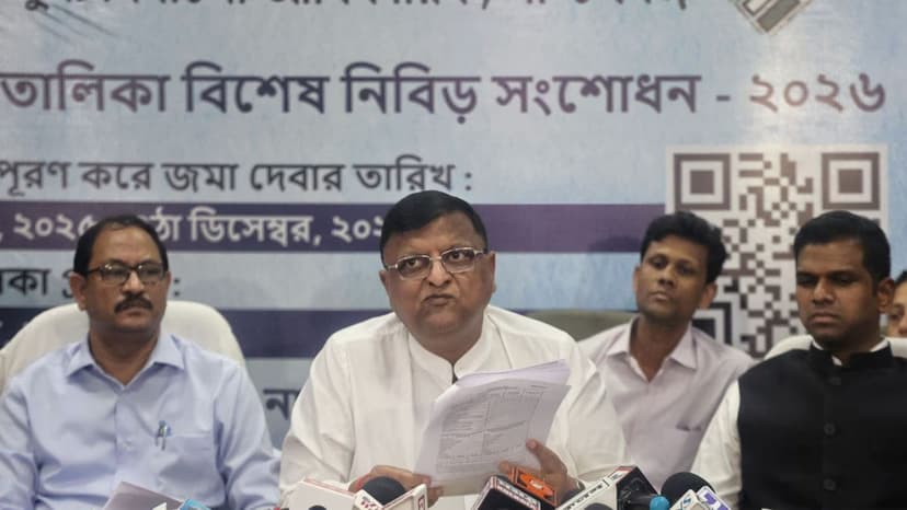 Bengal CEO Manoj Agarwal defends wife amid electoral roll dispute with TMC