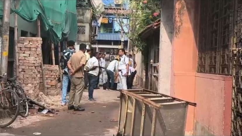 ‘Hub for anti-national activities’: Crude bombs set off in abandoned clubroom, trigger panic in north Kolkata neighbourhood