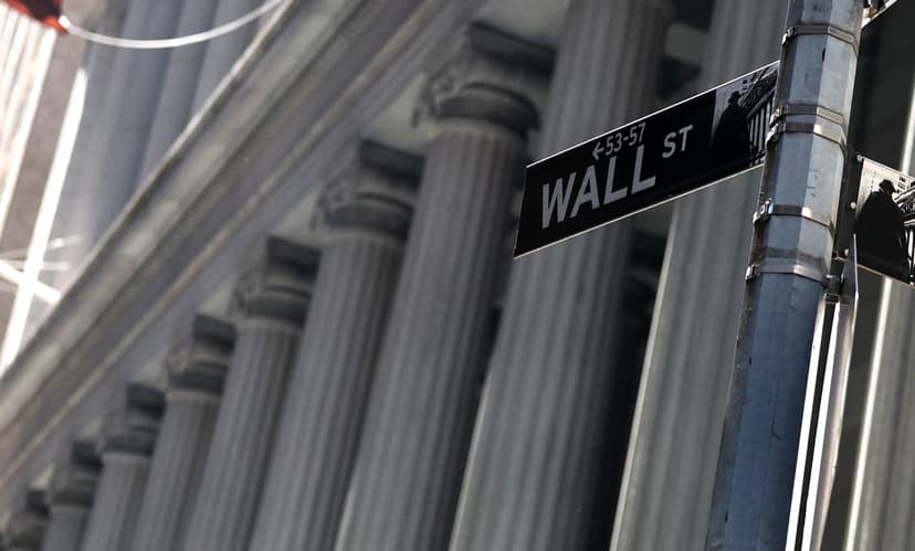 Fund Freezes Withdrawals Indefinitely Amid Private Debt Concerns