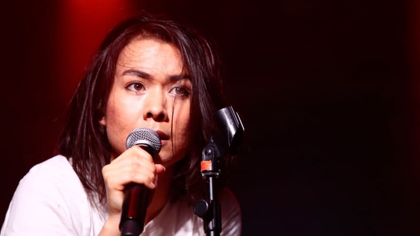 Levyarvio | Mitskin uuden levyn mystinen tunnelma jää leijumaan mieleen