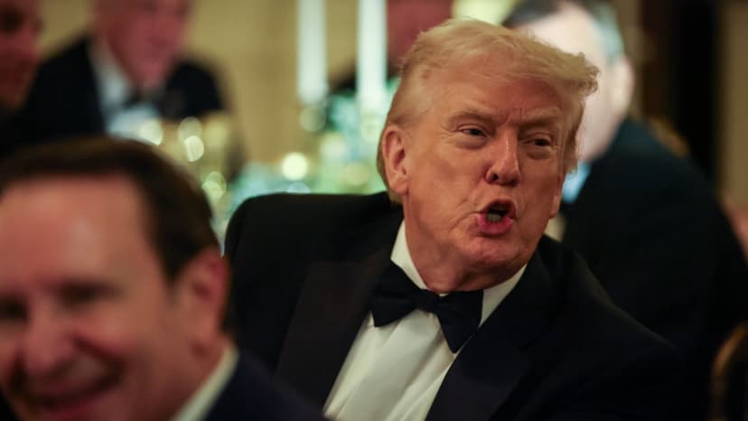 Trump Announces US Hospital Ship Deployment to Greenland